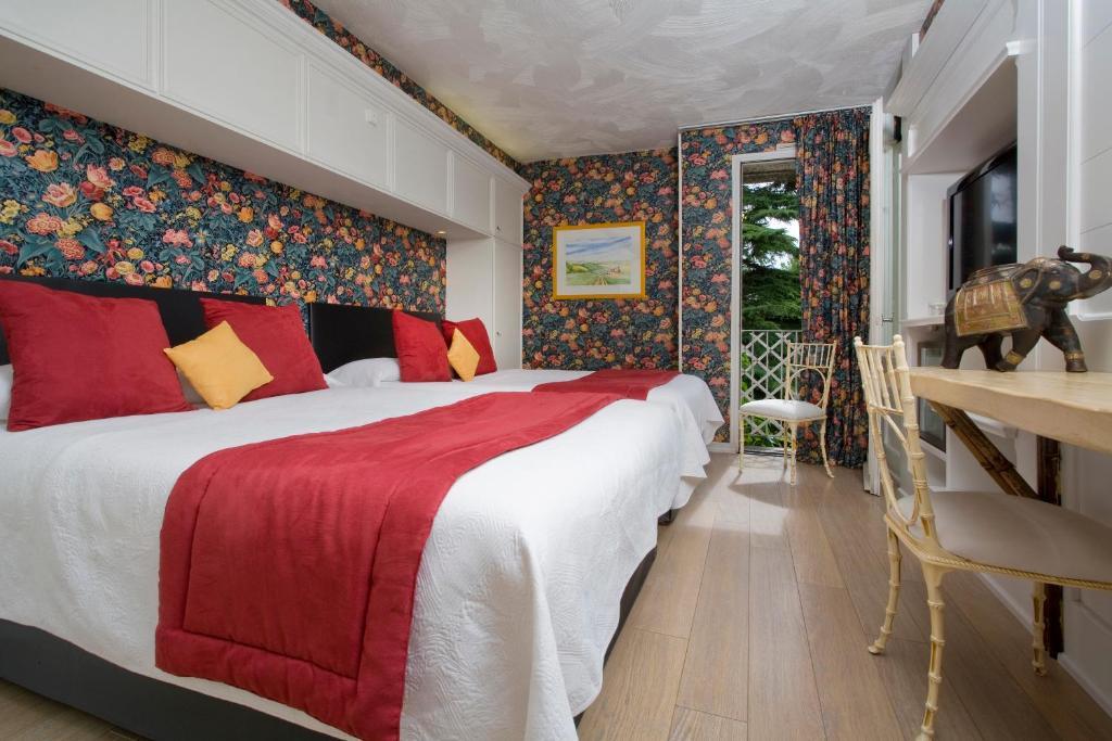 Relais Du Bois Saint Georges - Hotel De Charme Saintes Room photo